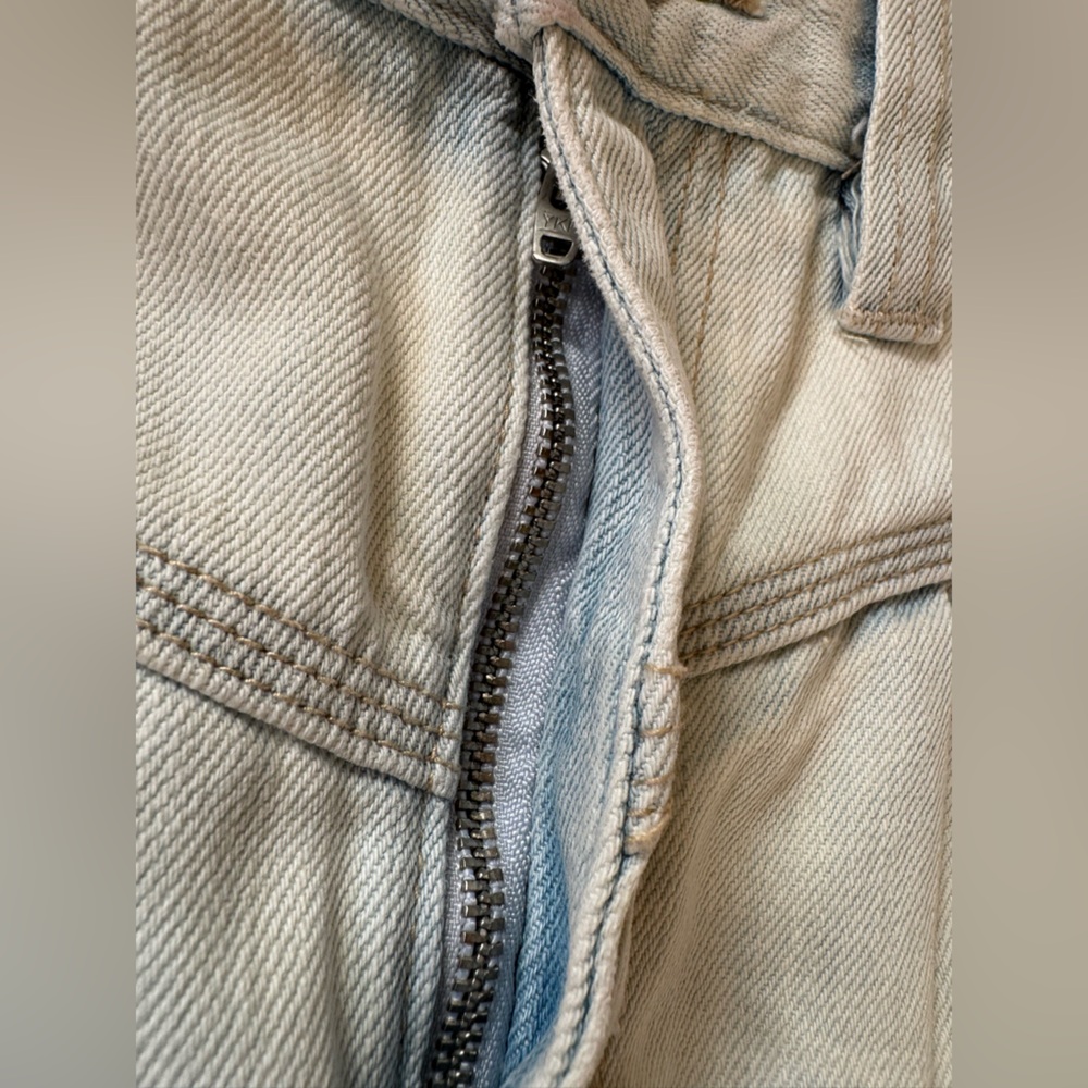 Free People We the Free Sidecar Light Blue Denim Pleated Raw Hem Skirt Size 26 - Picture 8 of 11